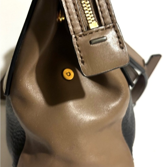 Marc by Marc Jacob’s Elegant Black and Cream  satchel Handbag - Picture 6 of 12